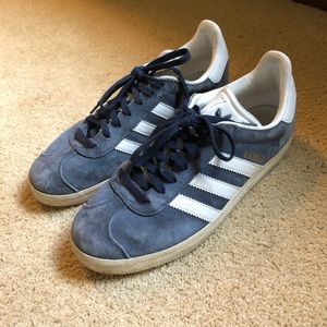 Blue Women’s Adidas Gazelle! Size 8!
